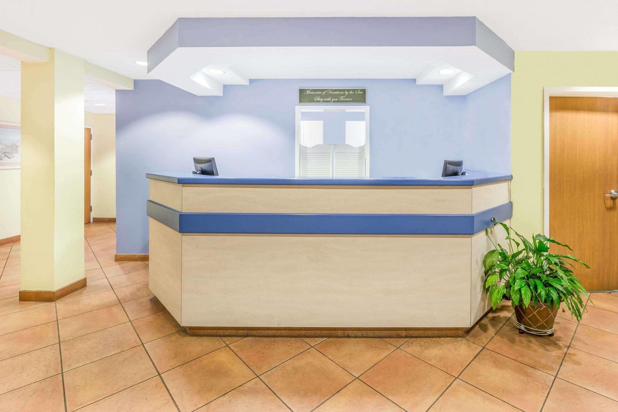 Microtel Inn & Suites By Wyndham Carolina Beach Zewnętrze zdjęcie