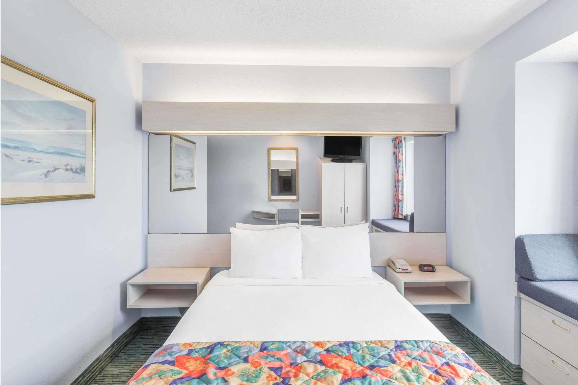 Microtel Inn & Suites By Wyndham Carolina Beach Zewnętrze zdjęcie