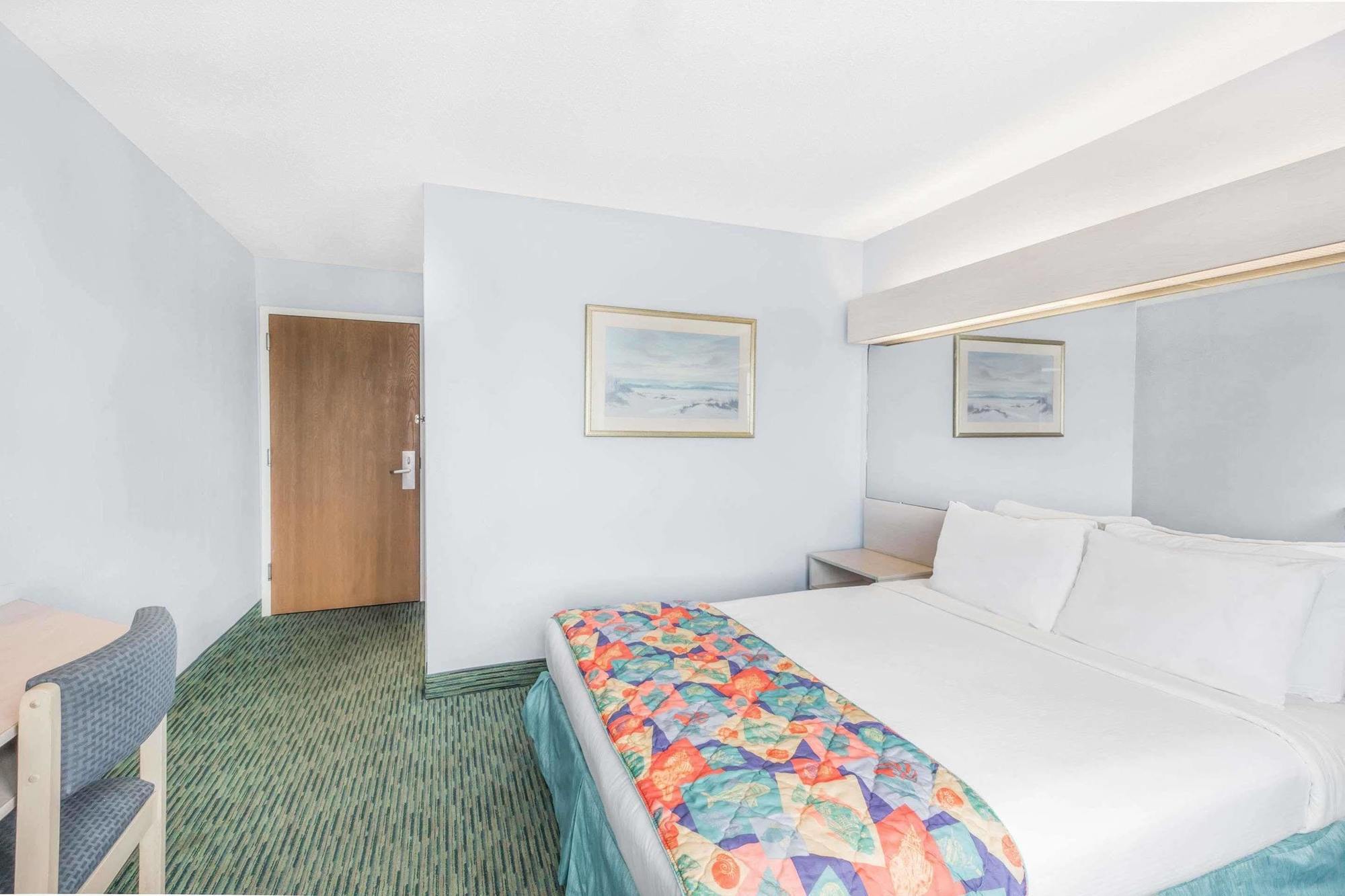 Microtel Inn & Suites By Wyndham Carolina Beach Zewnętrze zdjęcie