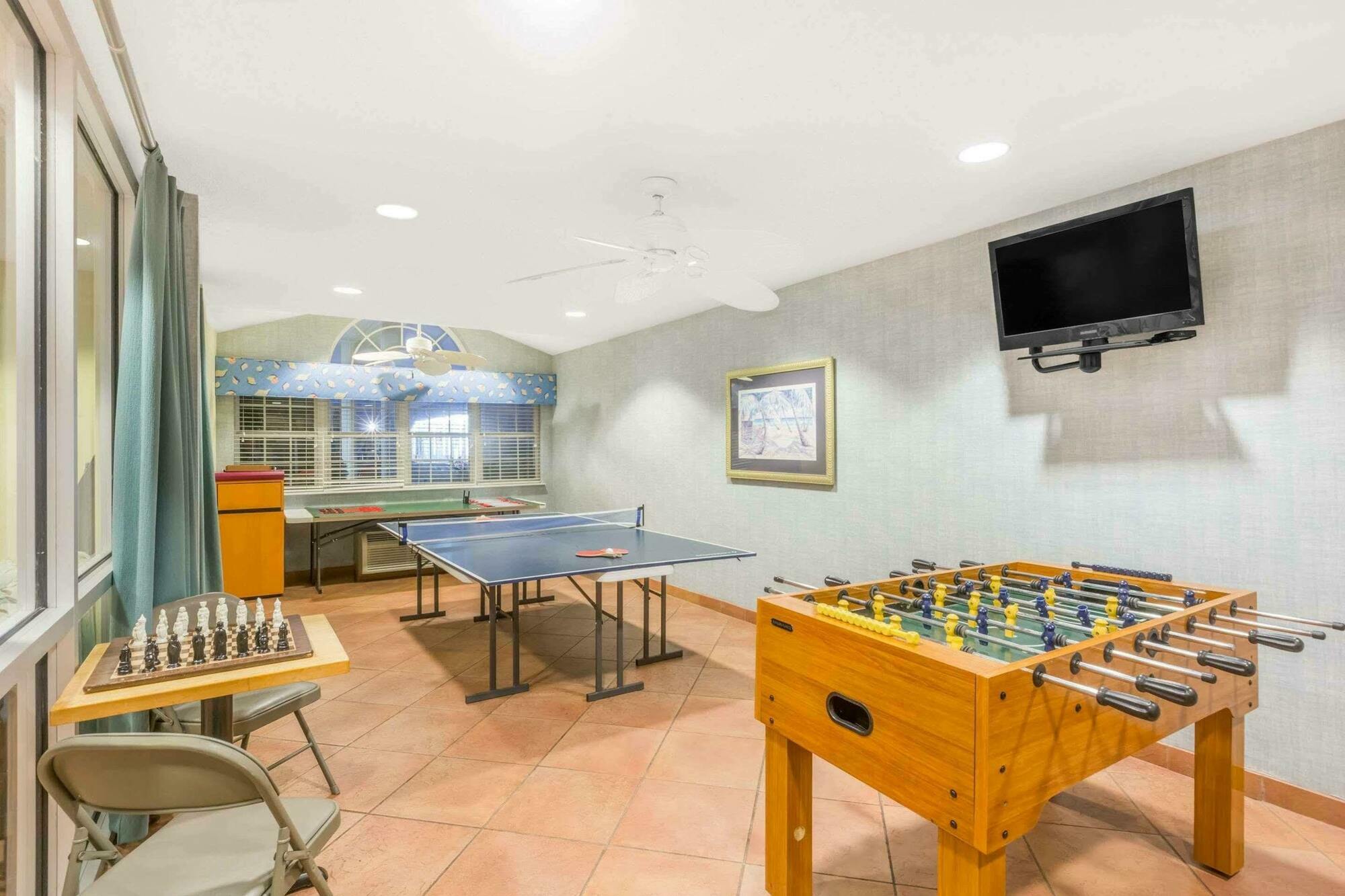 Microtel Inn & Suites By Wyndham Carolina Beach Zewnętrze zdjęcie